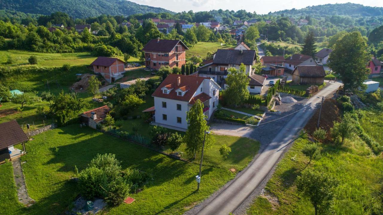 Breza Guesthouse Slunj Exteriör bild